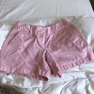 Light pink Vineyard Vines shorts